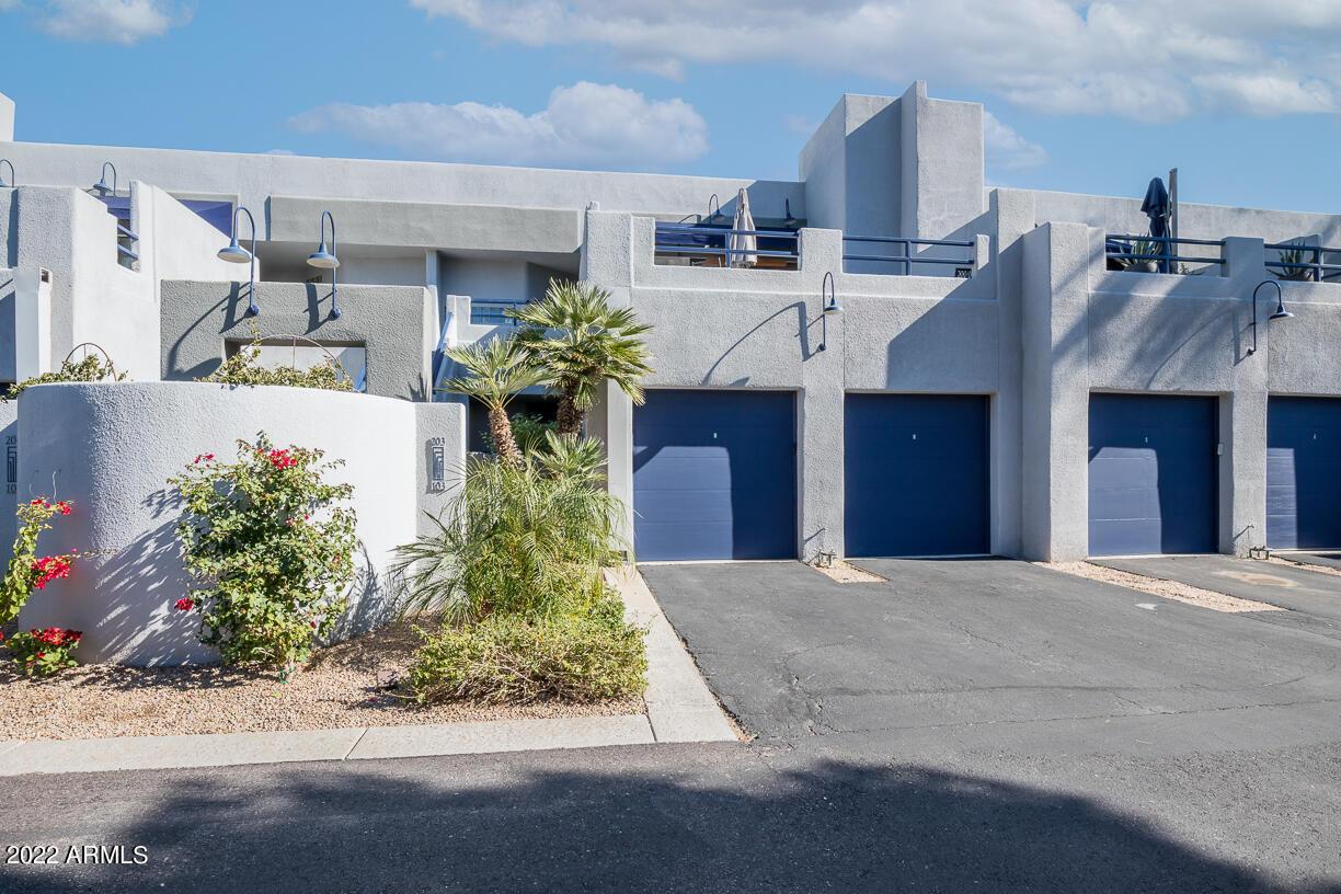 902 W Glendale Ave. #103, Phoenix, AZ 85021
