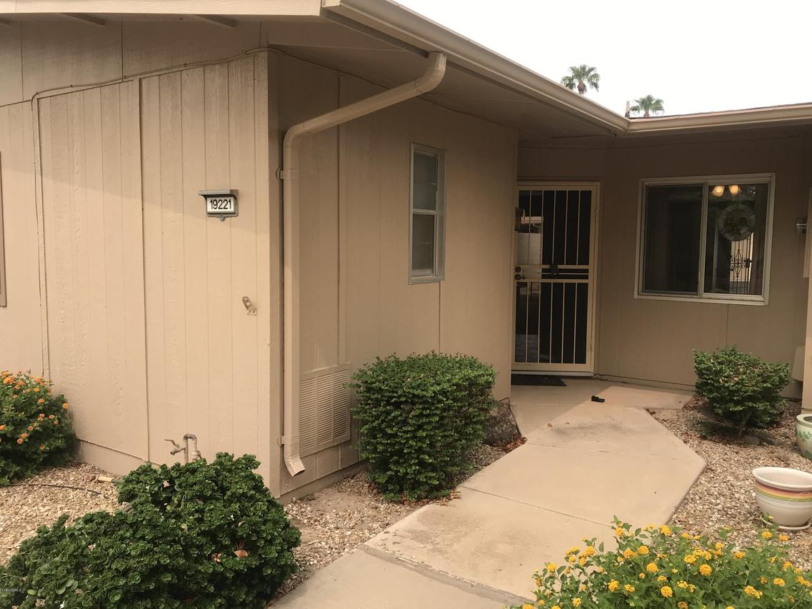 19221 N Star Ridge Dr., Sun City West, AZ 85375