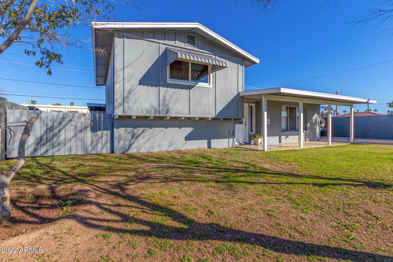 1924 W Hazelwood St., Phoenix, AZ 85015