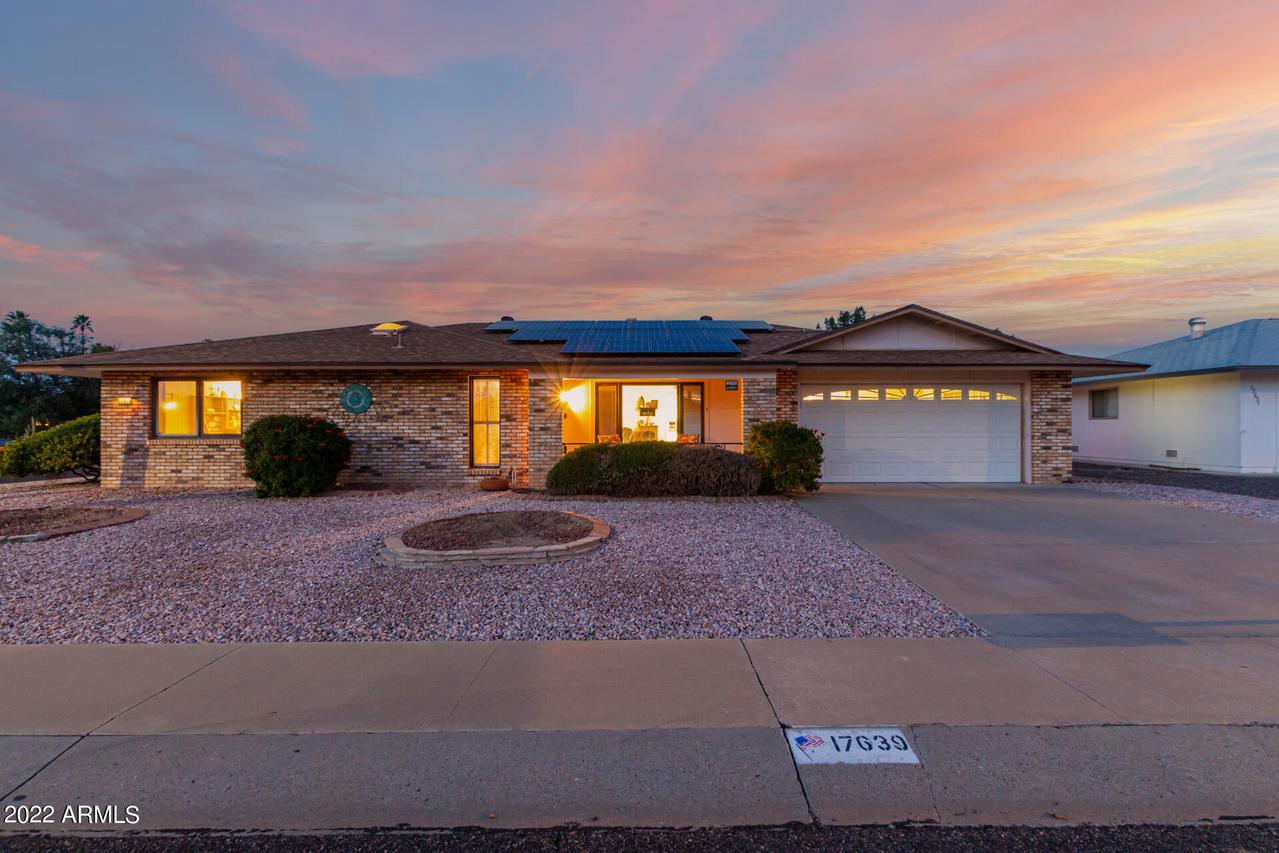 17639 N Calico Dr., Sun City, AZ 85373