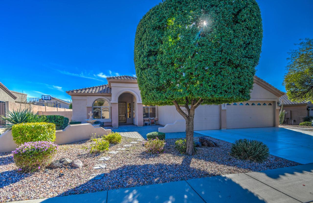 9631 E Glencove St., Mesa, AZ 85207