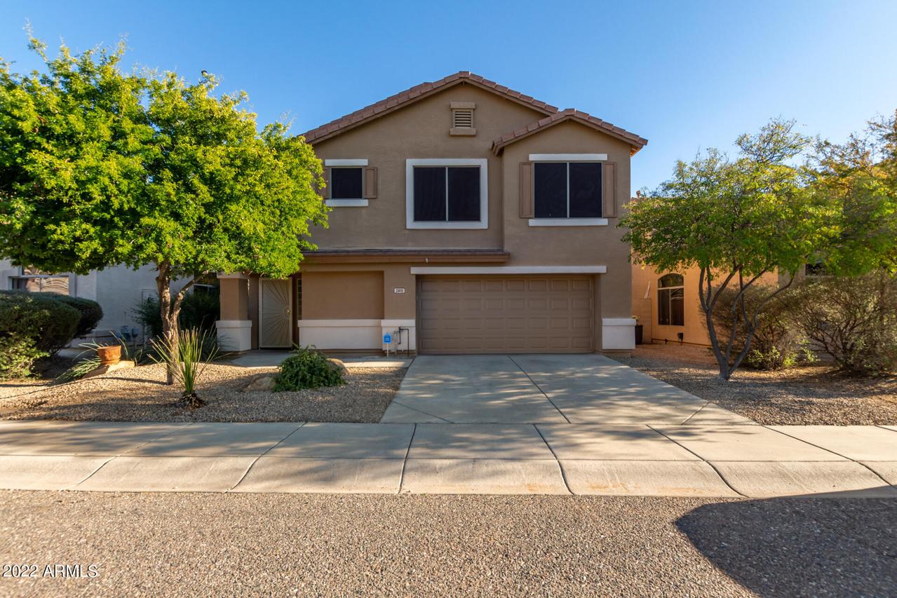 2415 W White Feather Ln., Phoenix, AZ 85085