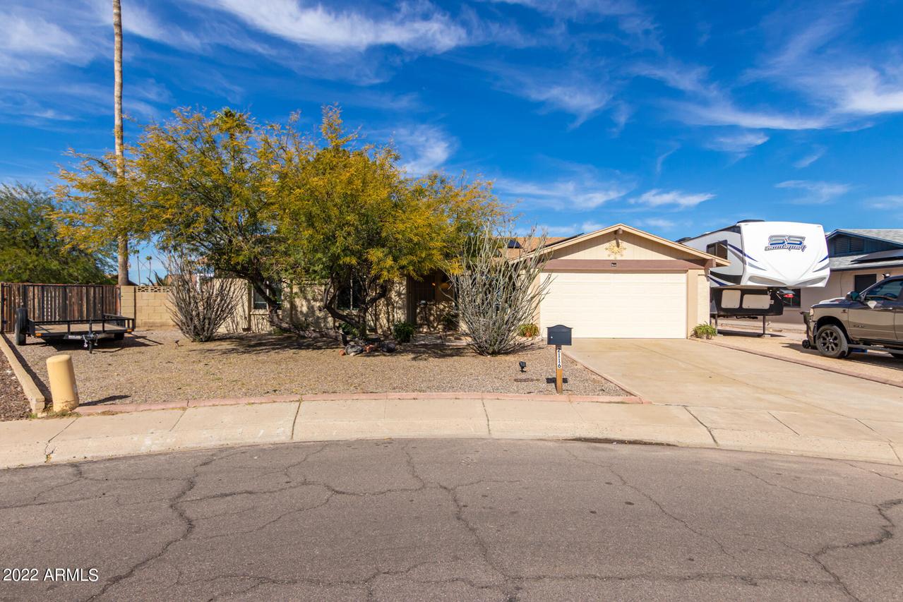 2116 W Sequoia Dr., Phoenix, AZ 85027