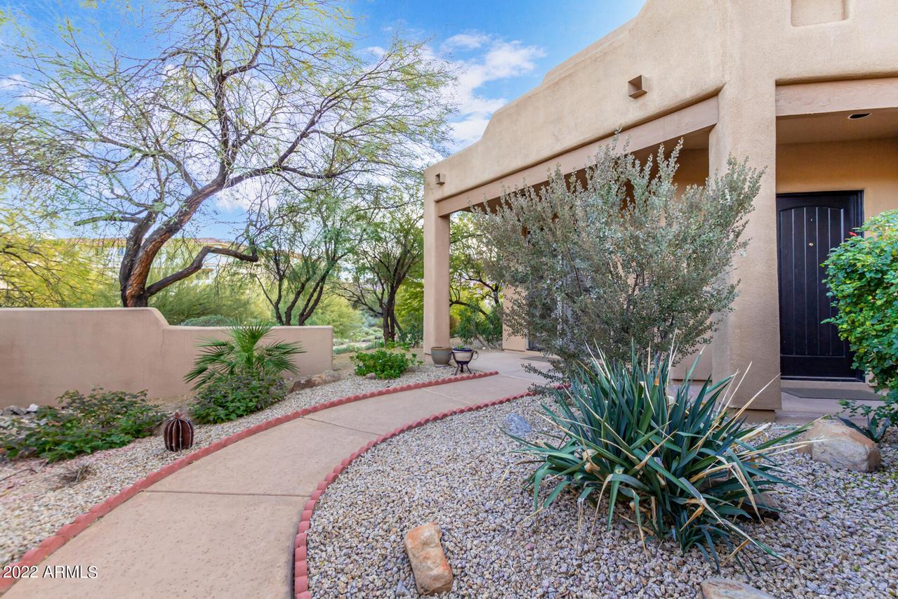16049 E Lost Hills Dr. #106, Fountain Hills, AZ 85268