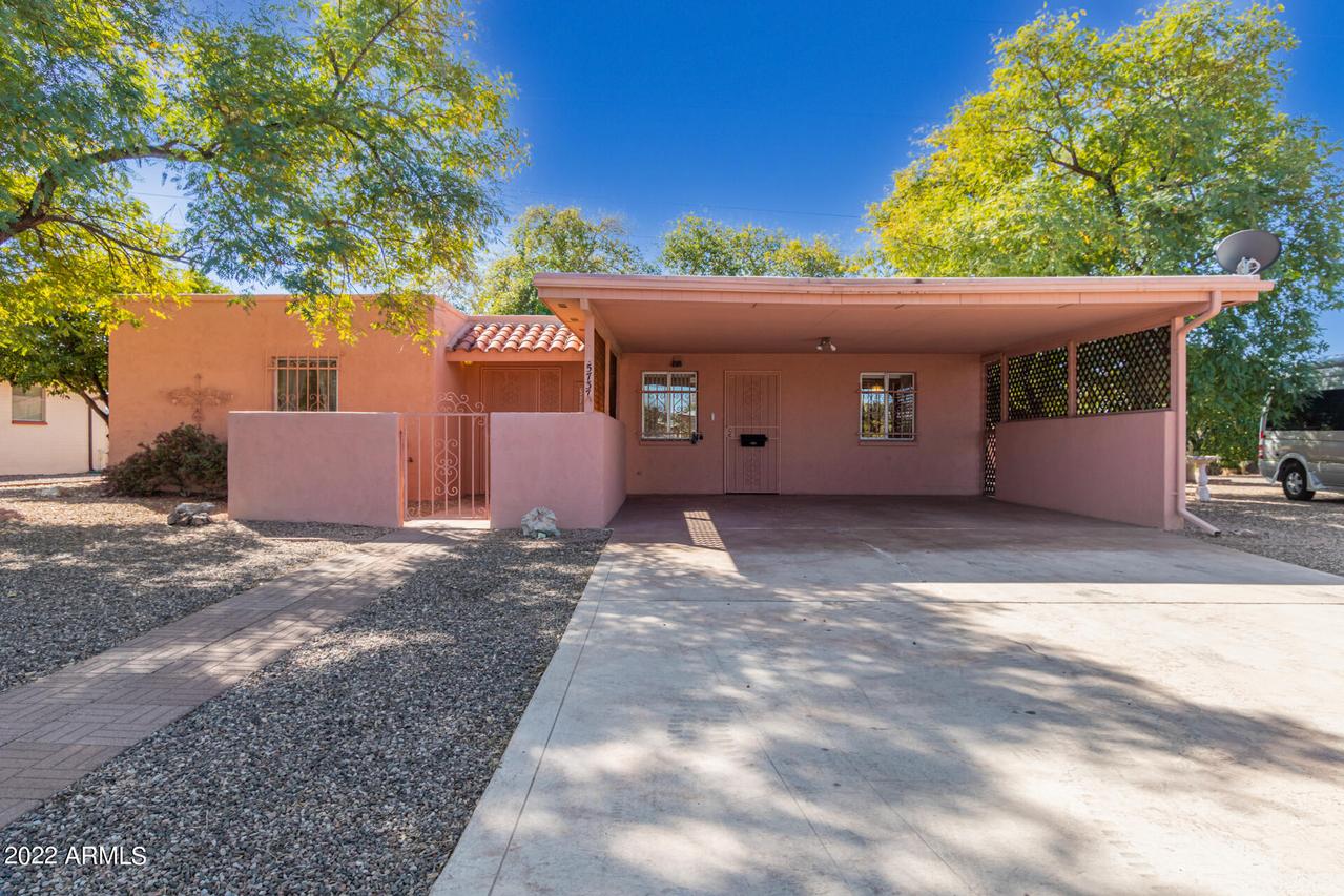 5737 E Decatur St., Mesa, AZ 85205
