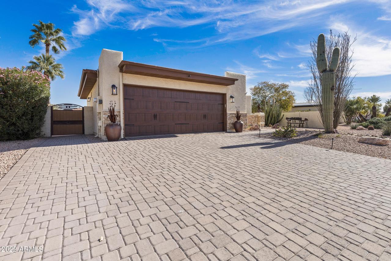 26205 S Cedarcrest Dr., Sun Lakes, AZ 85248