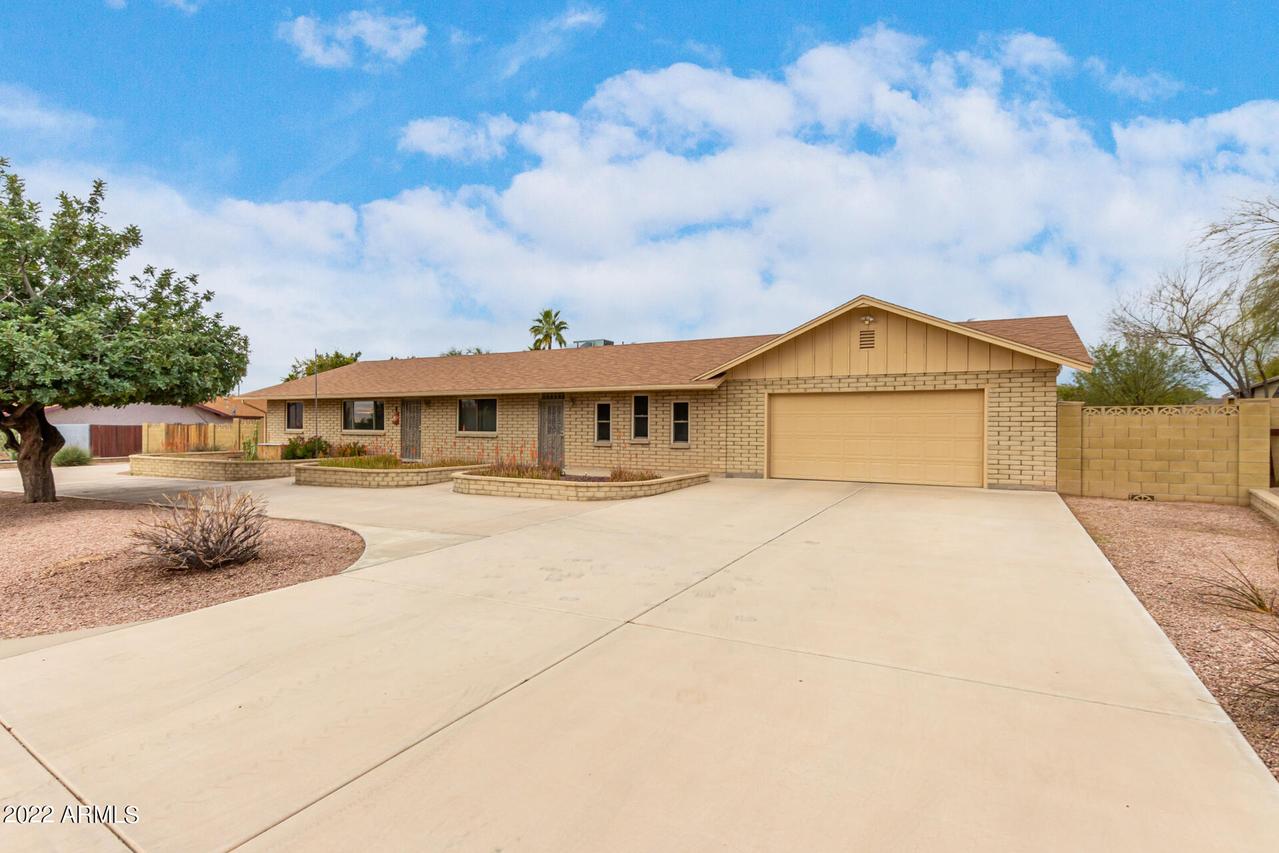 7728 E Mawson Rd., Mesa, AZ 85207