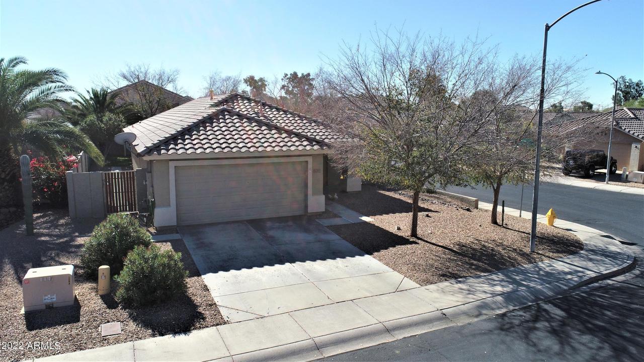 5207 W Campo Bello Dr., Glendale, AZ 85308