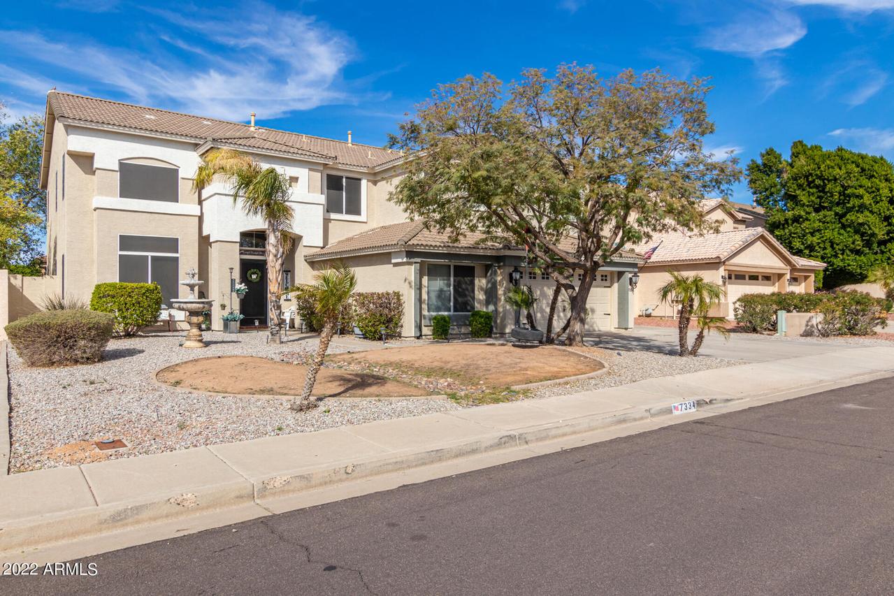 7334 W Honeysuckle Dr., Peoria, AZ 85383