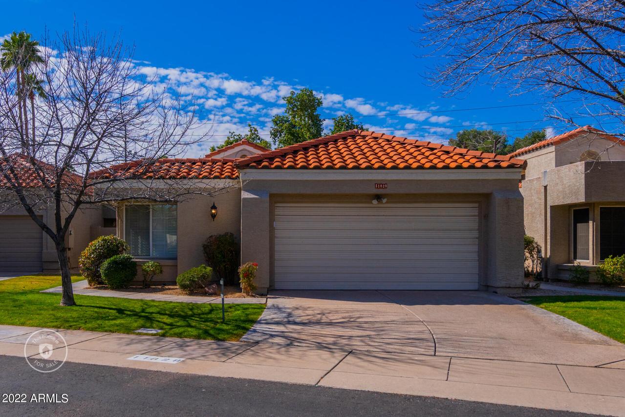 11828 N 40th Way, Phoenix, AZ 85028