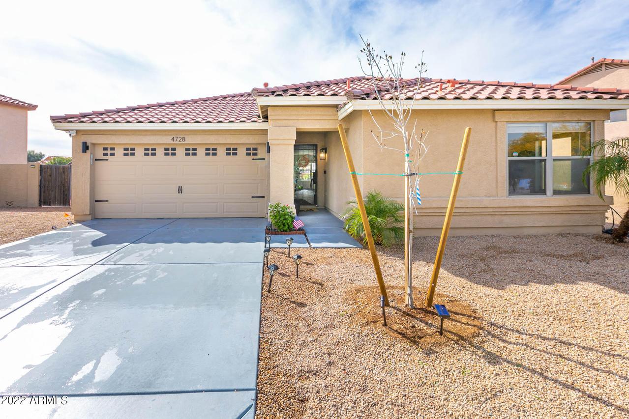4728 N 92nd Ave., Phoenix, AZ 85037