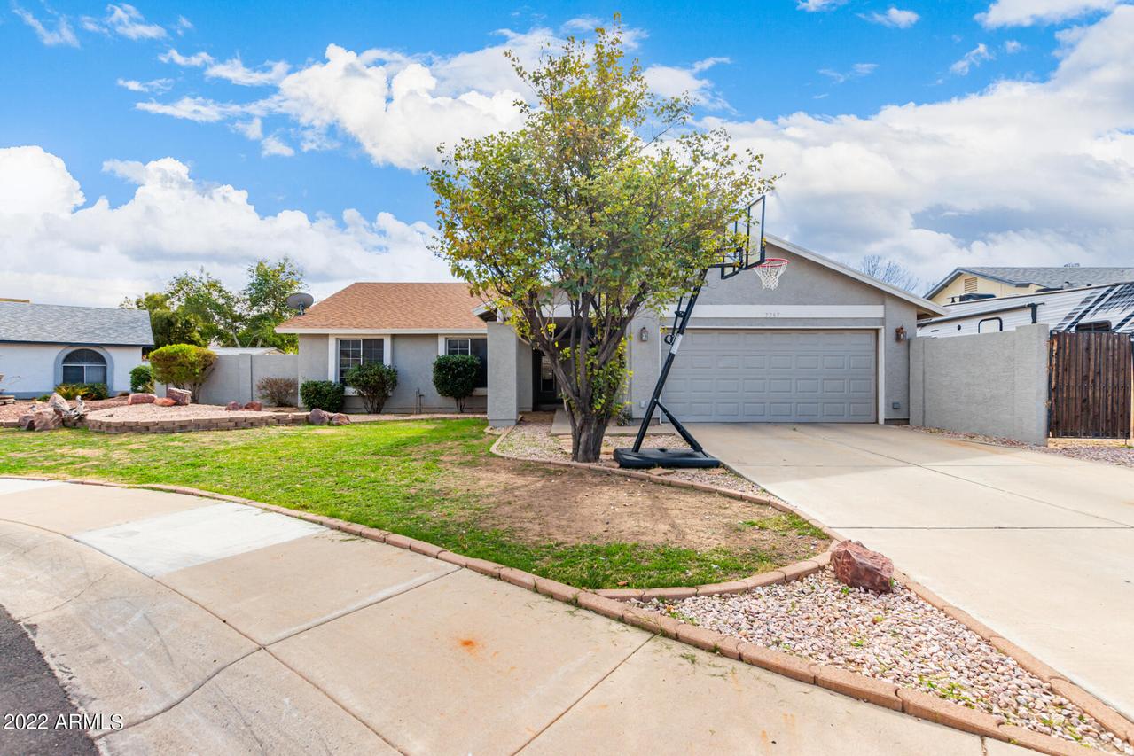 7267 W Charter Oak Rd., Peoria, AZ 85381