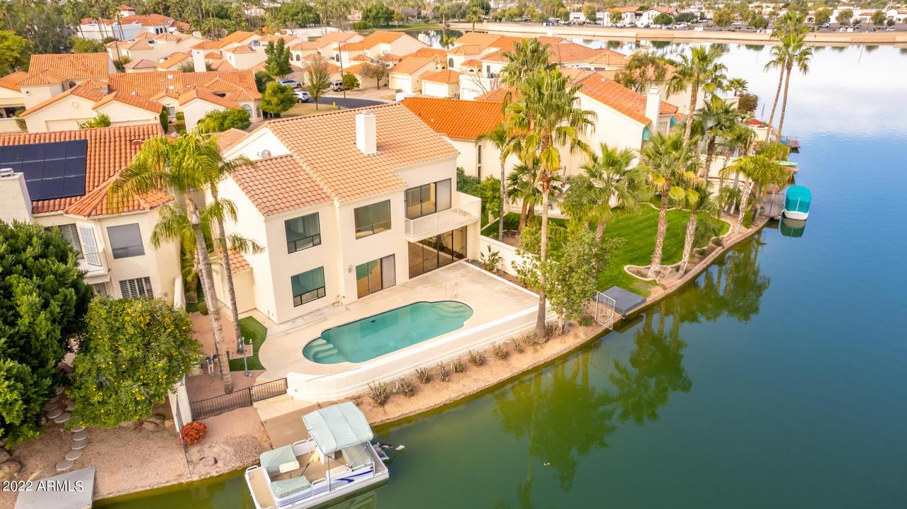 1700 E Lakeside Dr. #17, Gilbert, AZ 85234