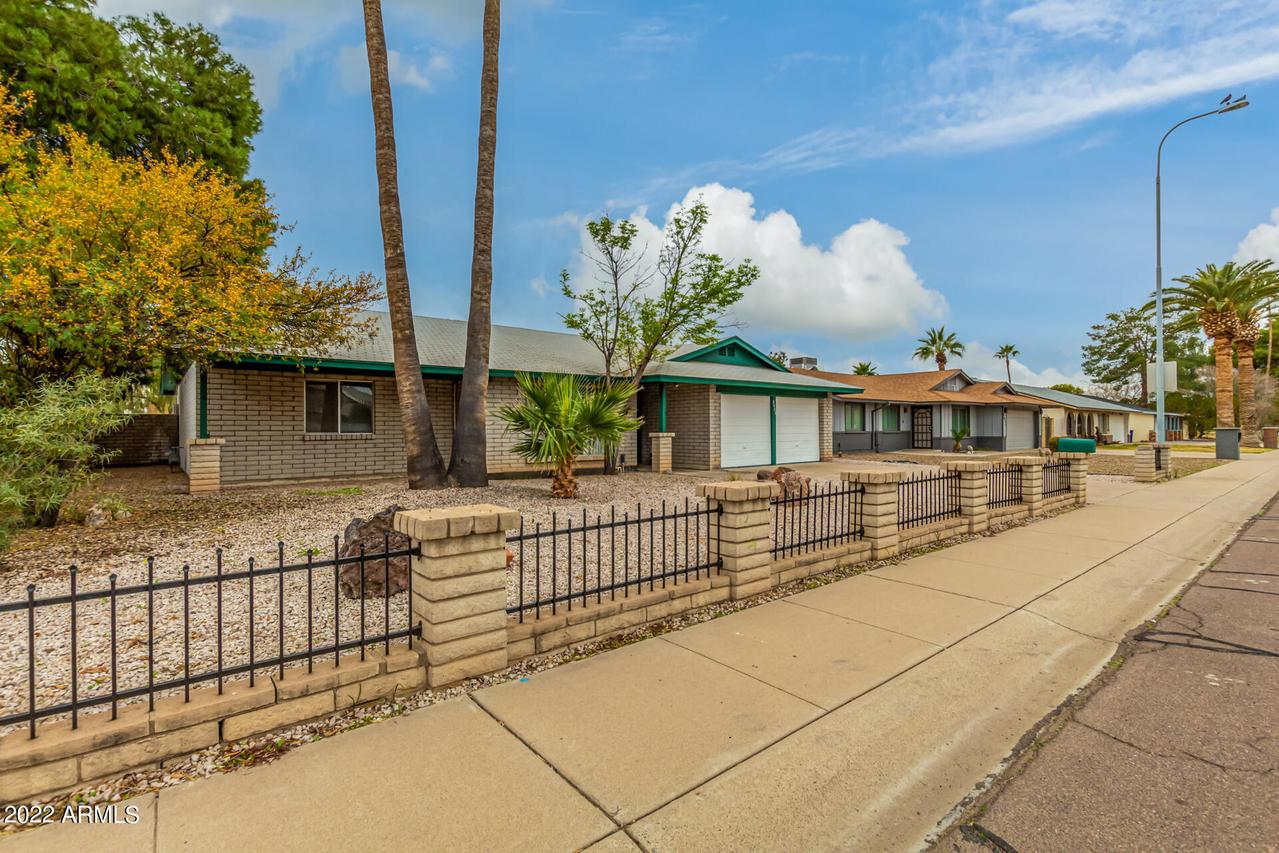 2027 E Yale Dr., Tempe, AZ 85283