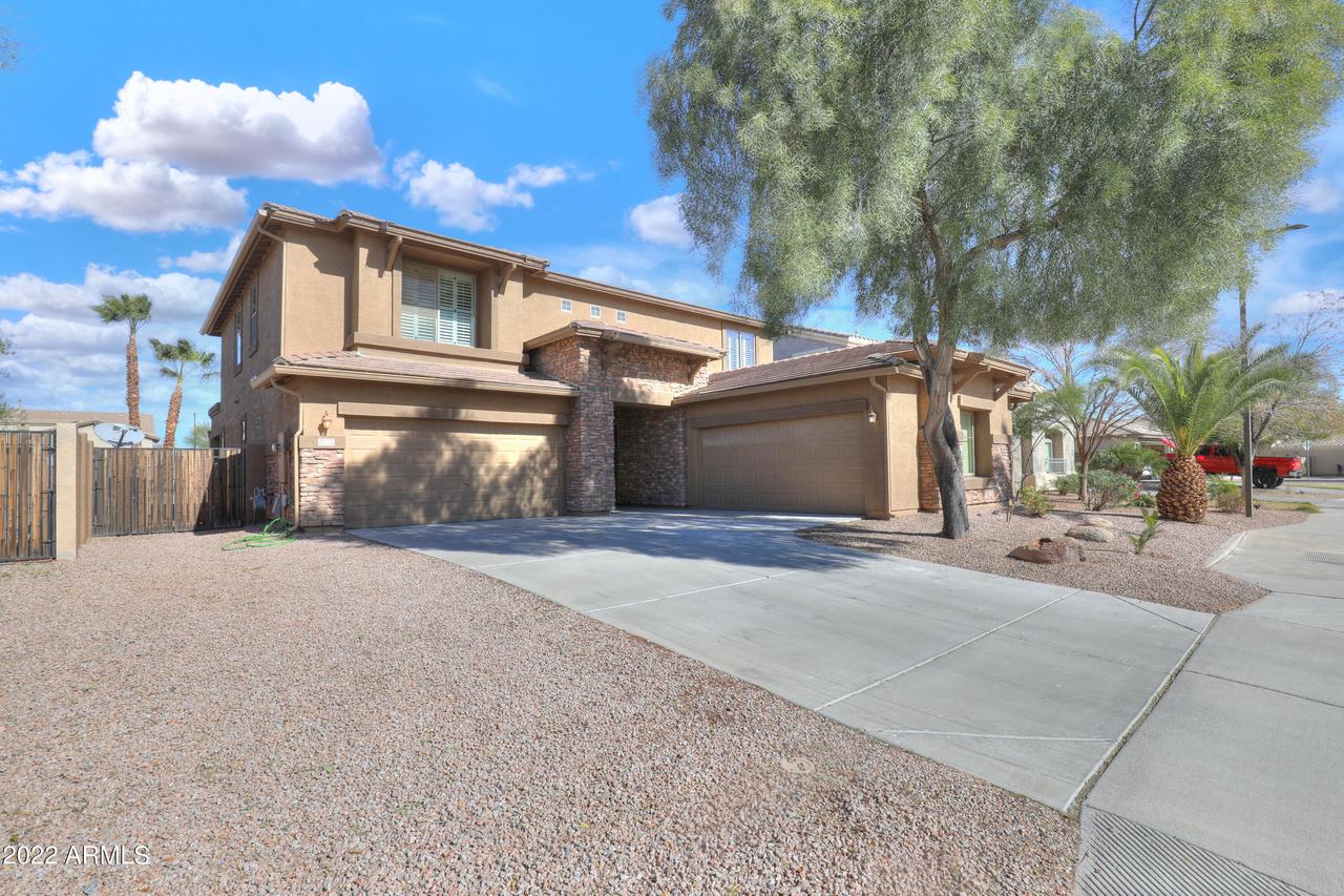 104 W Caribbean Dr., Casa Grande, AZ 85122