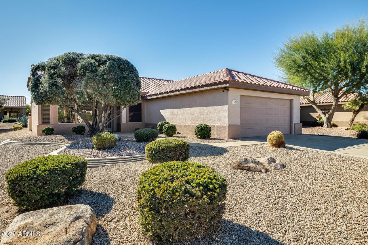 15635 W Desert Crown Way, Surprise, AZ 85374