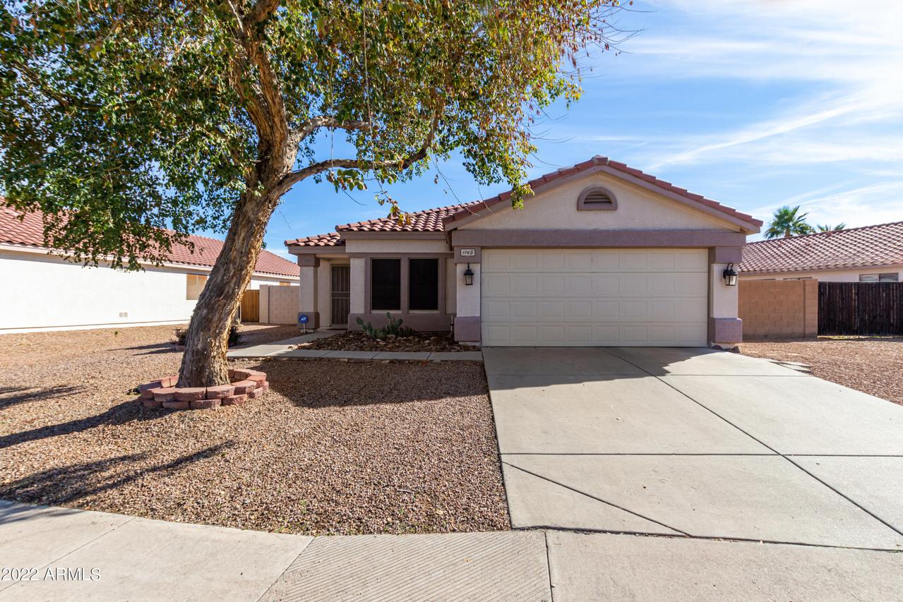 1143 S Sinova, Mesa, AZ 85206