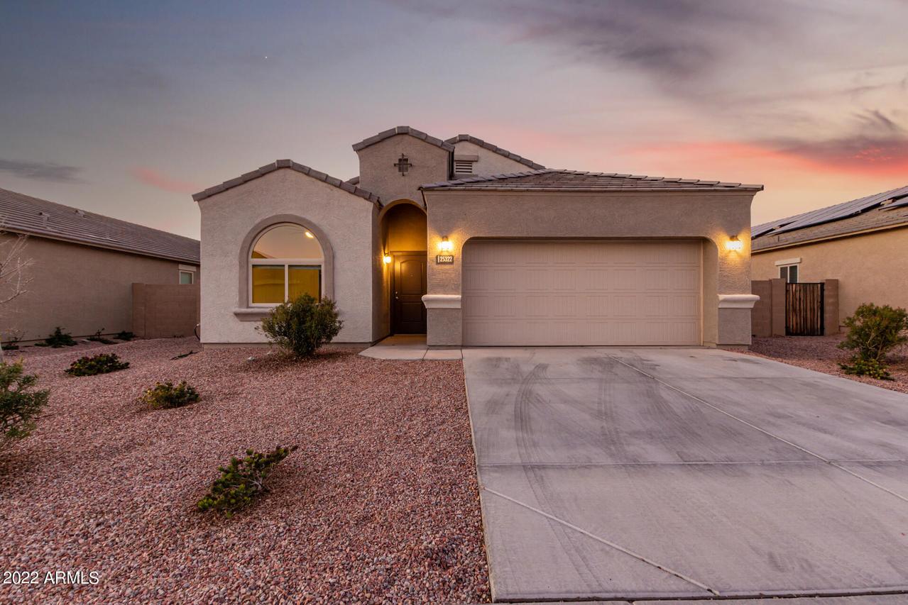 25322 W Carson Dr., Buckeye, AZ 85326