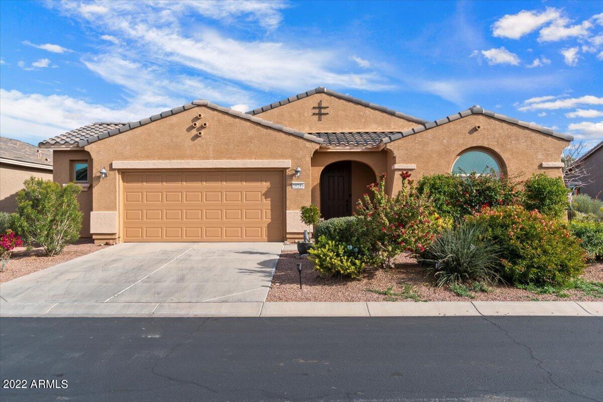 20249 N Winter Escape Ct., Maricopa, AZ 85138