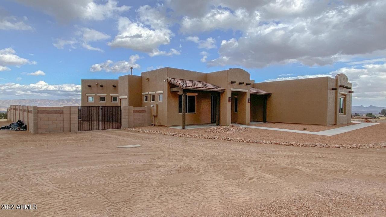 6447 Red Oak Tr. #132, Hereford, AZ 85615