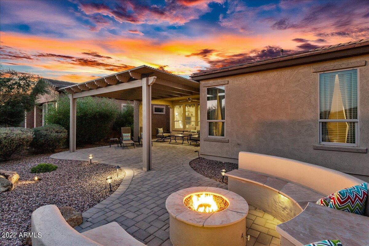 12947 W Eagle Ridge Ln., Peoria, AZ 85383