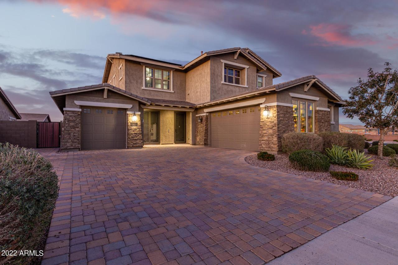 22138 E Russet Rd., Queen Creek, AZ 85142