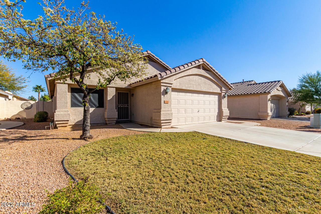 2727 S Keene, Mesa, AZ 85209