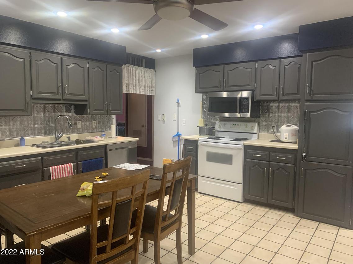 3743 W El Camino Dr., Phoenix, AZ 85051