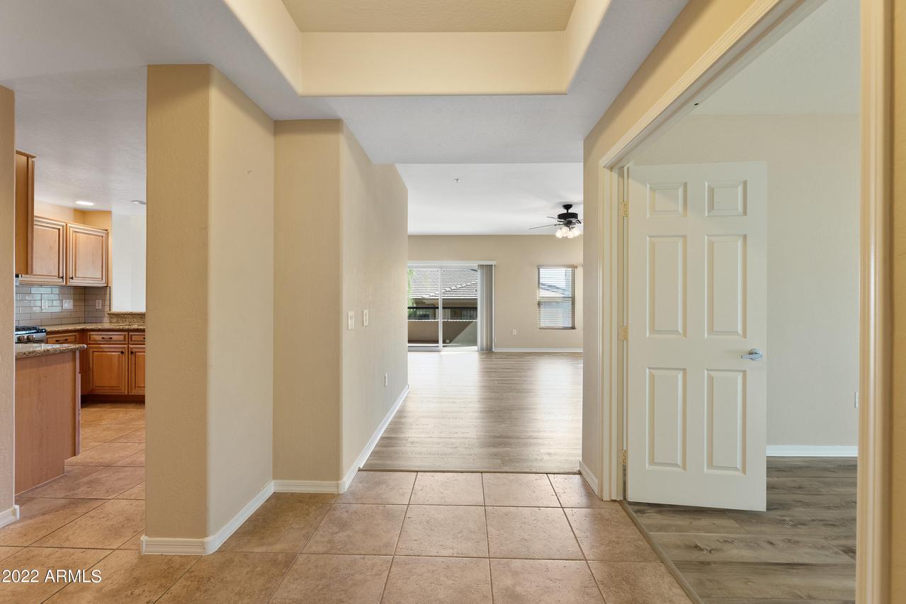16800 E El Lago Blvd. #2085, Fountain Hills, AZ 85268