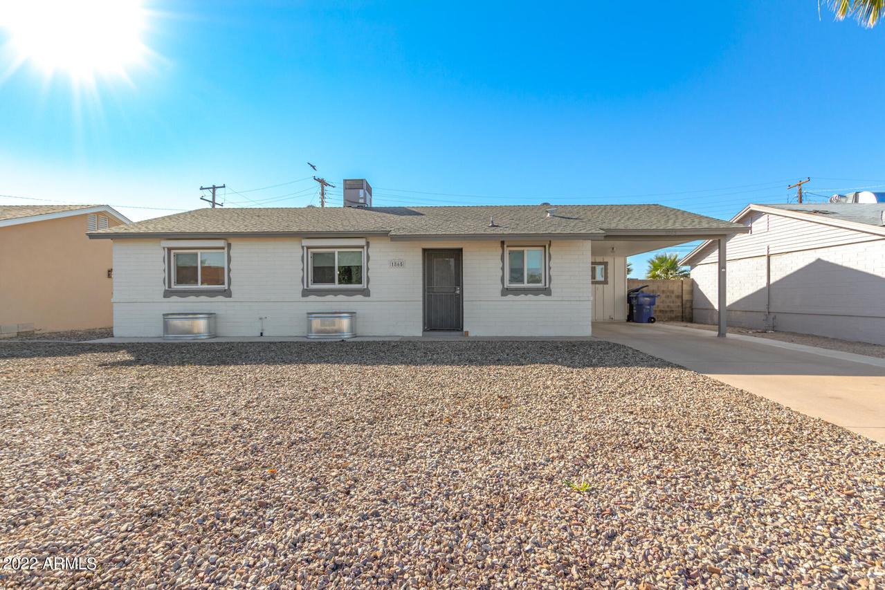 1865 W 3rd Pl., Mesa, AZ 85201
