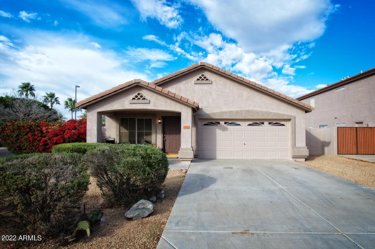 906 W Straford Ave., Gilbert, AZ 85233
