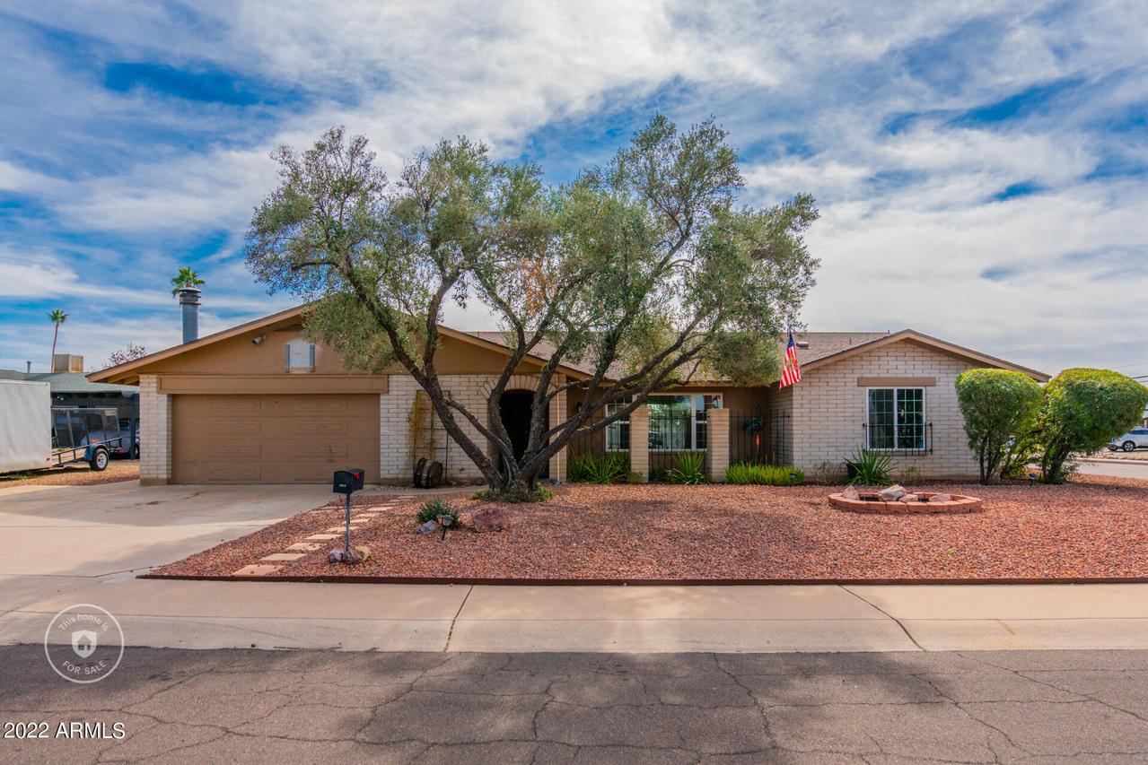 2043 W Schell Dr., Phoenix, AZ 85023