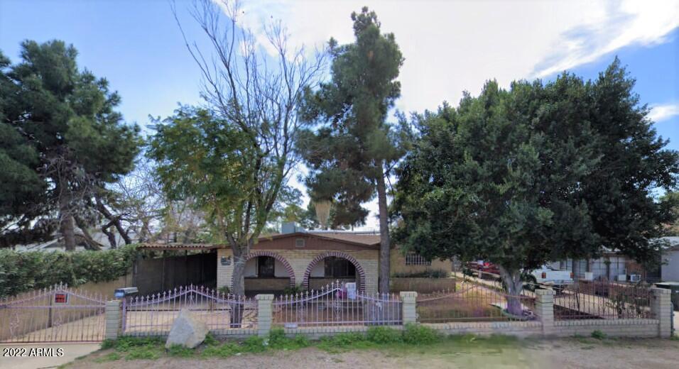 3515 W Palm Ln., Phoenix, AZ 85009