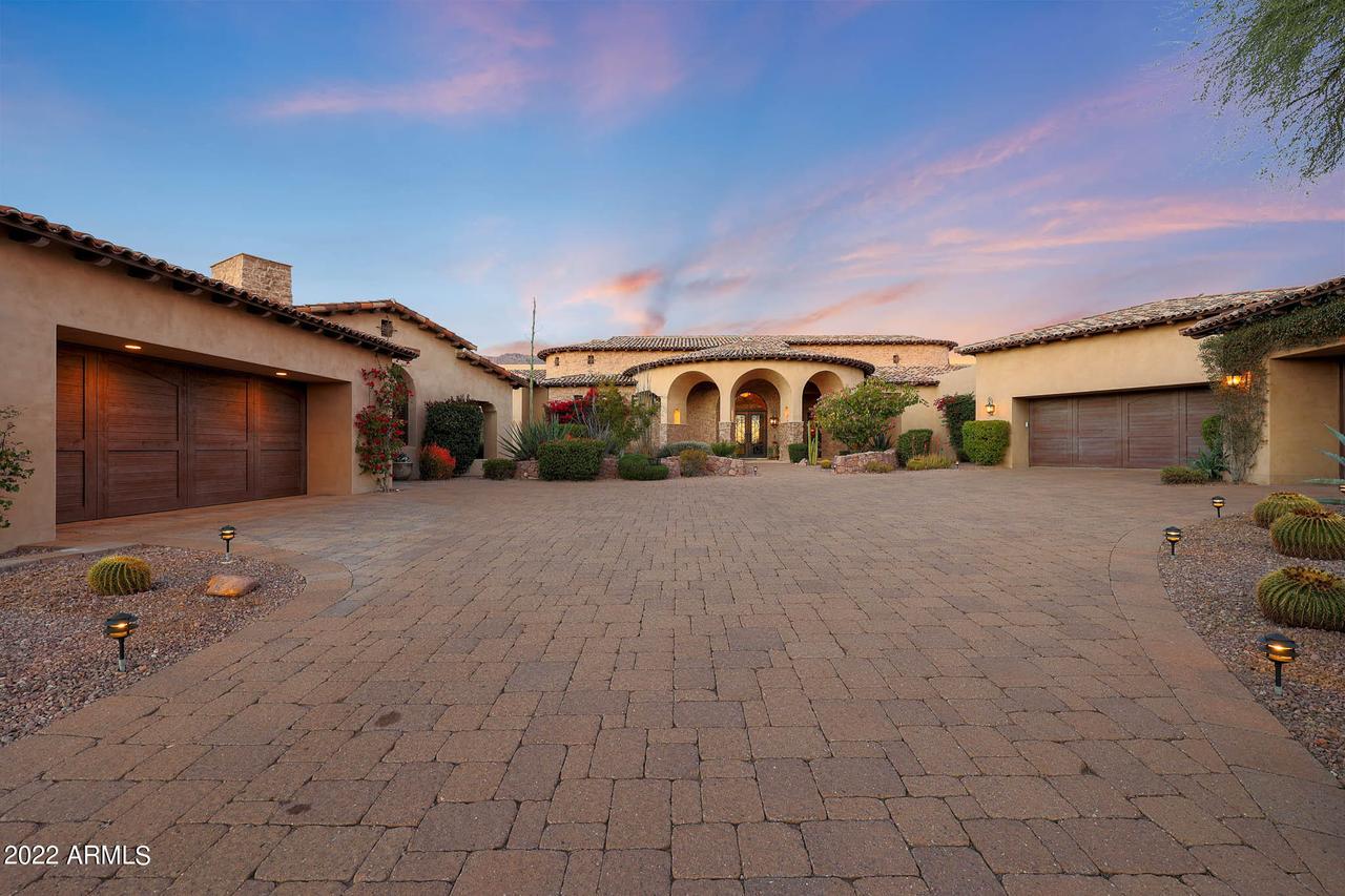 7220 E Cottonwood Dr., Gold Canyon, AZ 85118