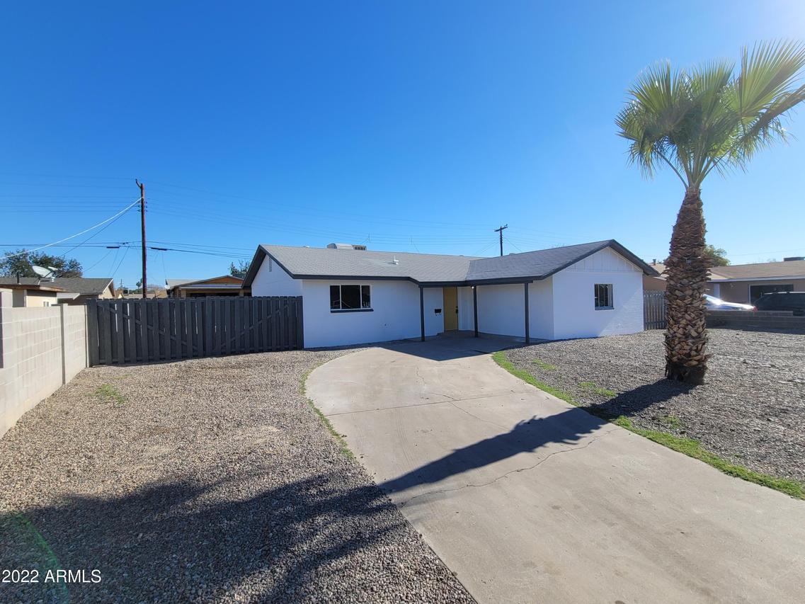 5553 N 62nd Dr., Glendale, AZ 85301