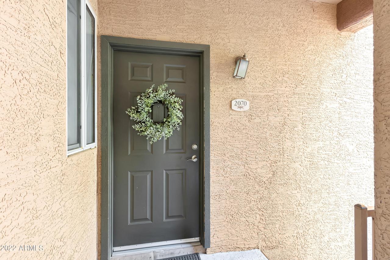 2929 W Yorkshire Dr. #2070, Phoenix, AZ 85027