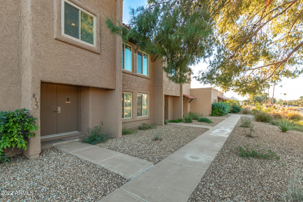 8325 E Mcdonald Dr., Scottsdale, AZ 85250