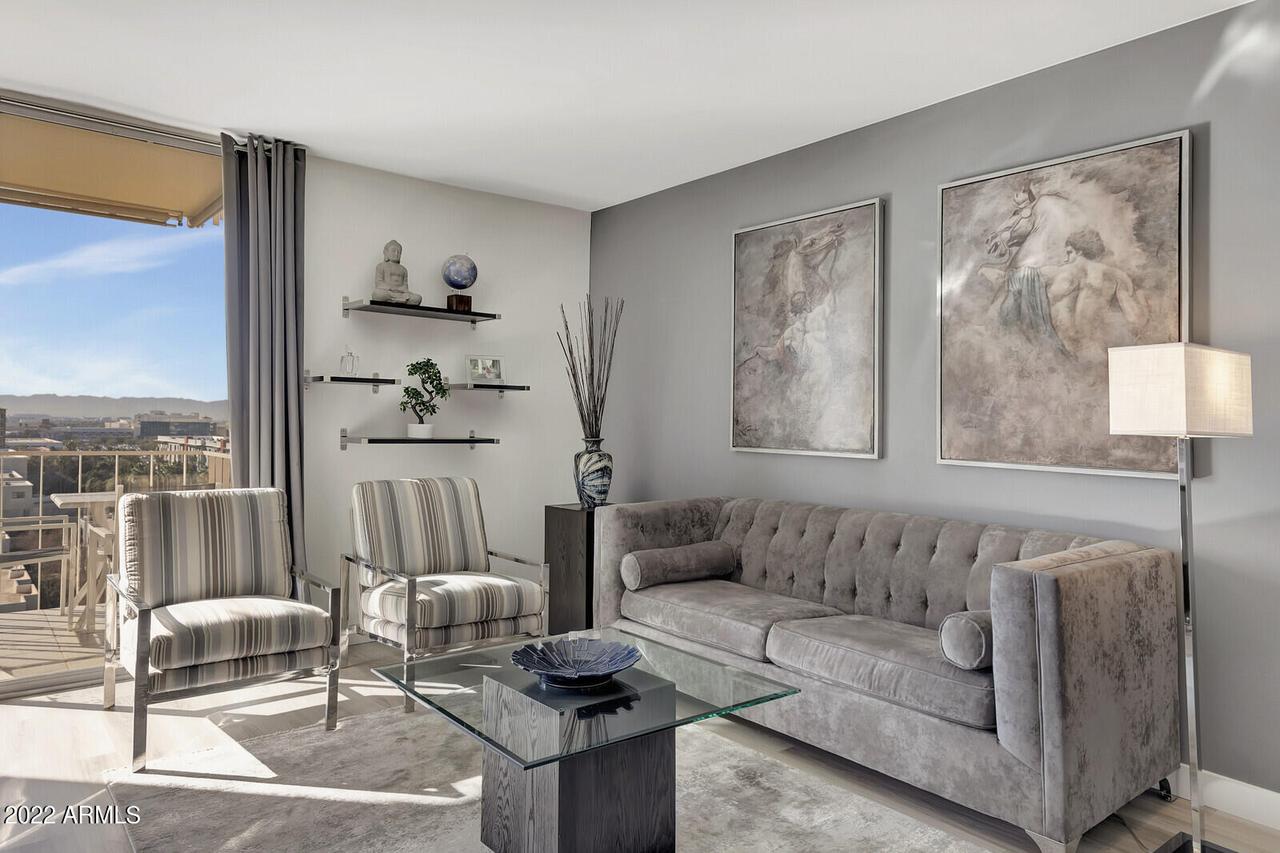 207 W Clarendon Ave. #H9, Phoenix, AZ 85013