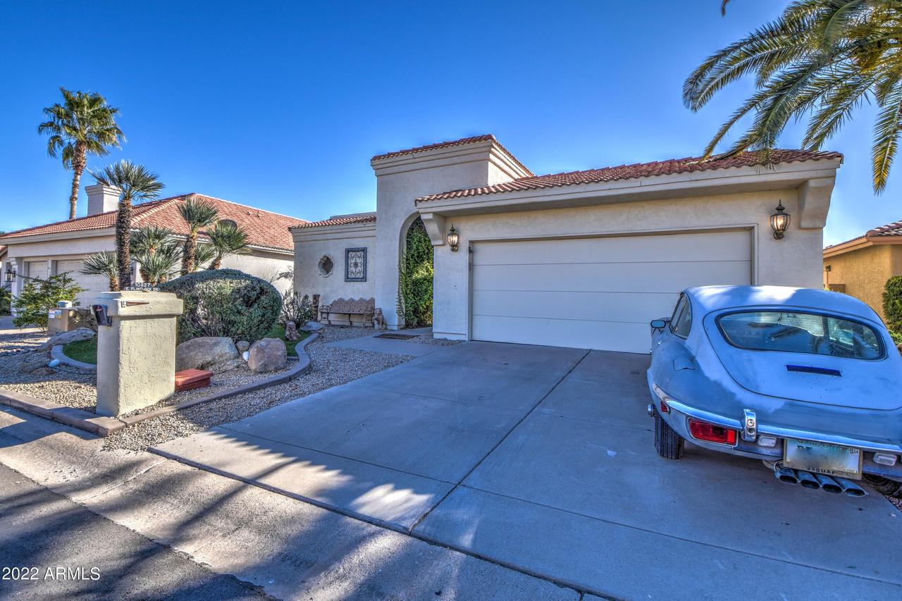 10827 E Flintlock Dr., Sun Lakes, AZ 85248