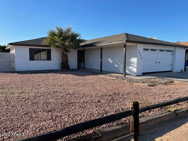 1020 S Nina Cir., Mesa, AZ 85210