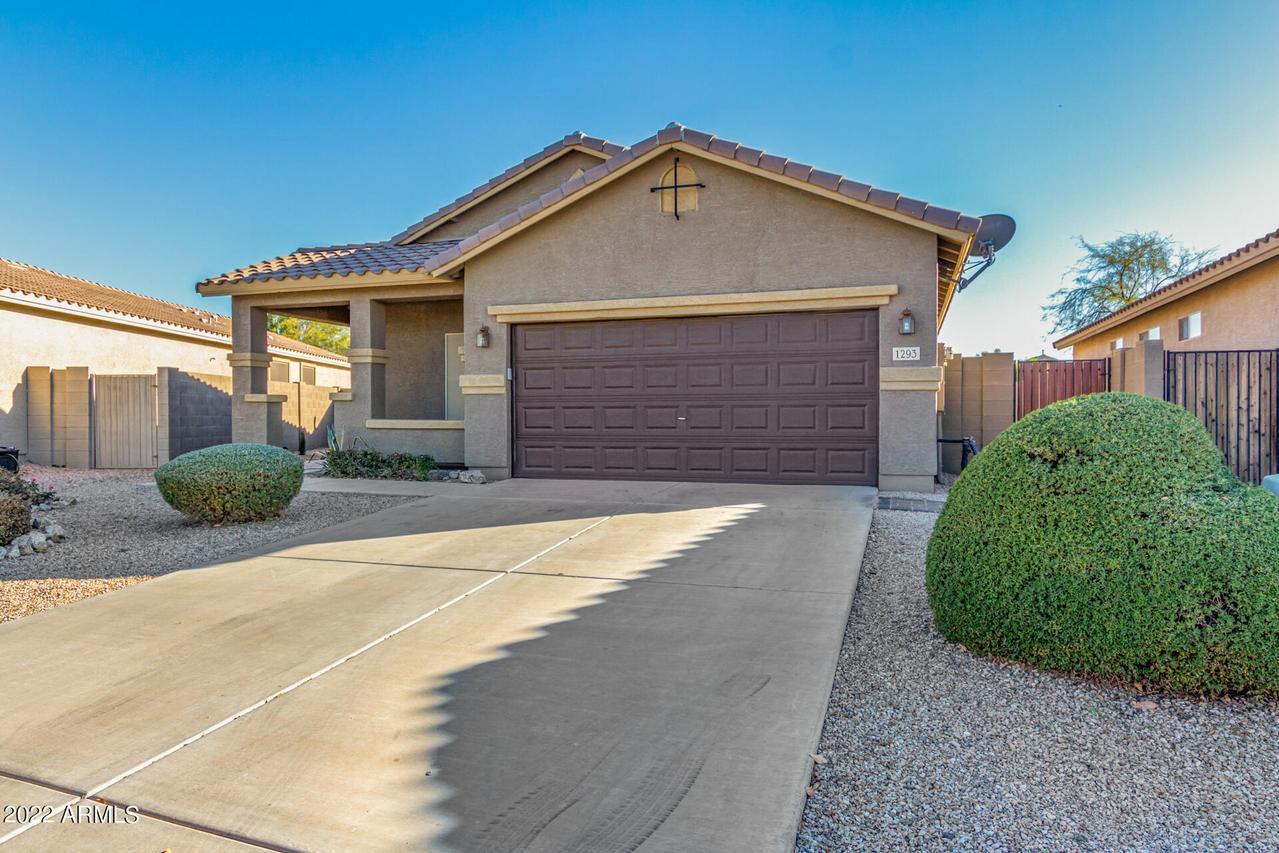 1293 W Angus Rd., San Tan Valley, AZ 85143