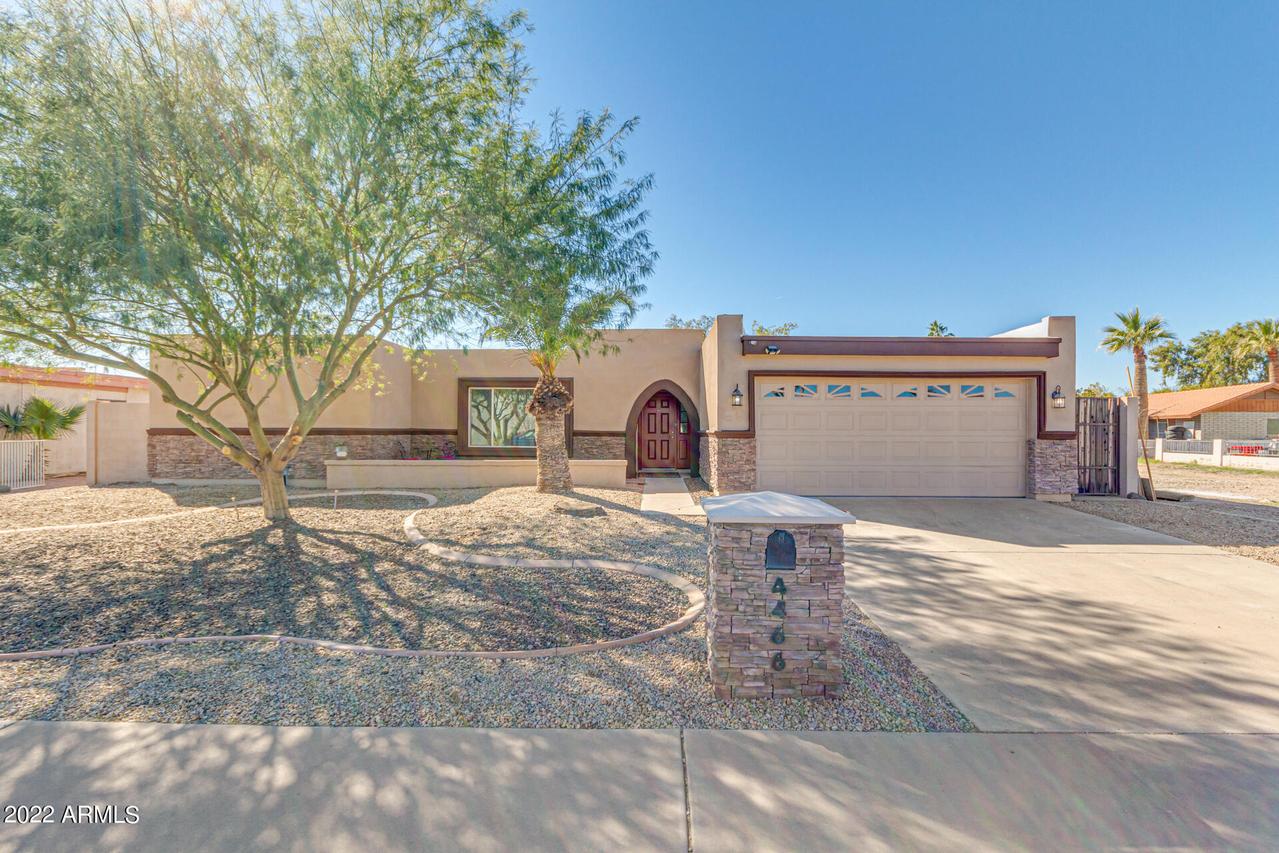 4466 N 105th Ave., Phoenix, AZ 85037