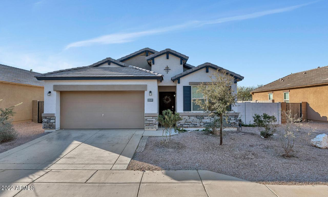 25197 W Burgess Ln., Buckeye, AZ 85326