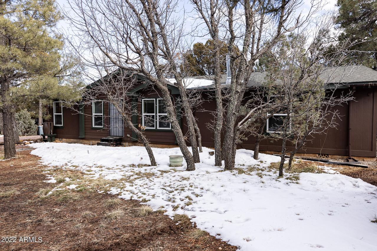 5762 Green Forest Rd., Happy Jack, AZ 86024