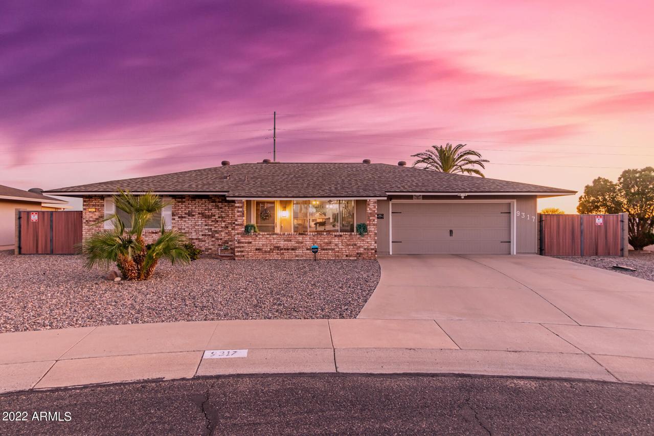 9317 W Wild Horse Ct., Sun City, AZ 85373