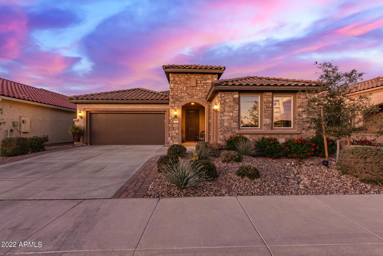 5954 W Bushwood Way, Florence, AZ 85132