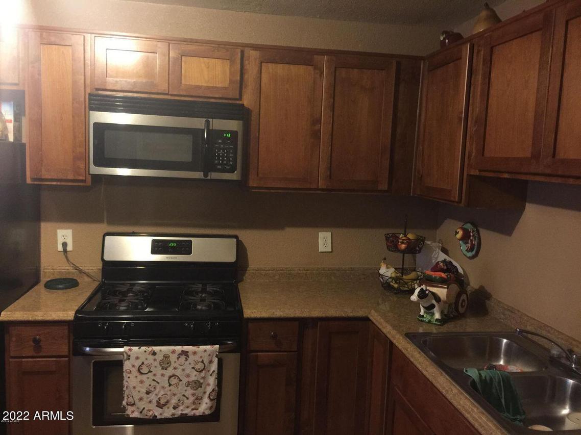 2611 W Luke Ave., Phoenix, AZ 85017