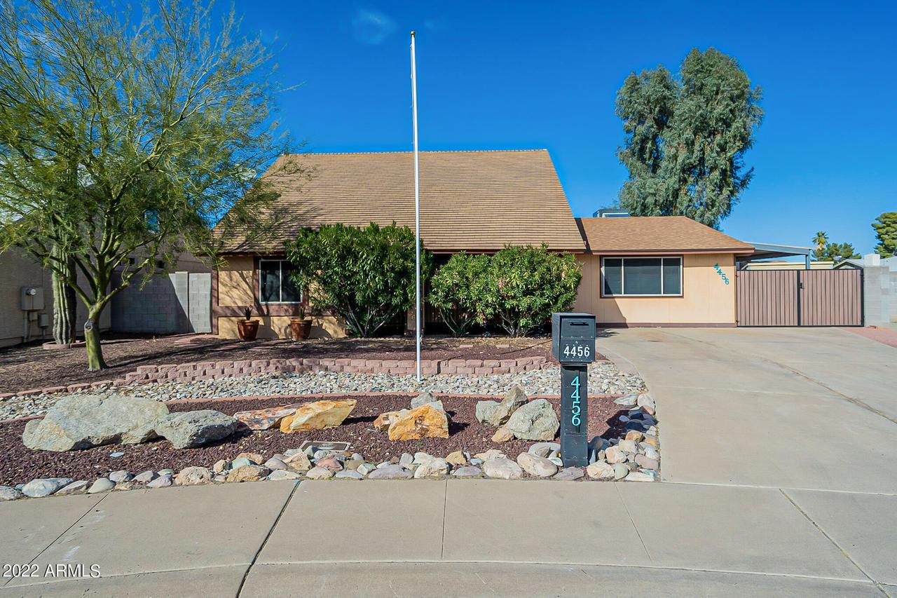4456 E Hidalgo Ave., Phoenix, AZ 85040