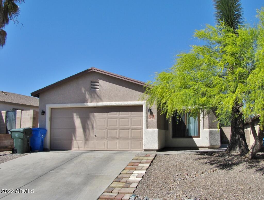 122 N Avelino Pl., Sierra Vista, AZ 85635
