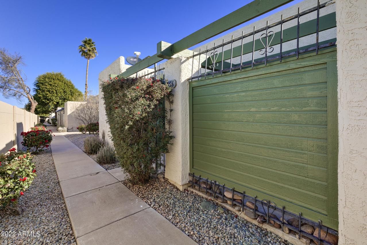 556 S Allred Dr., Tempe, AZ 85288